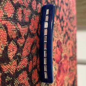 Blue and goldtone barrette